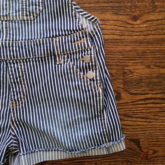 🚫SOLD🚫NOBO▪︎Overall Shorts - Picture 4 of 10